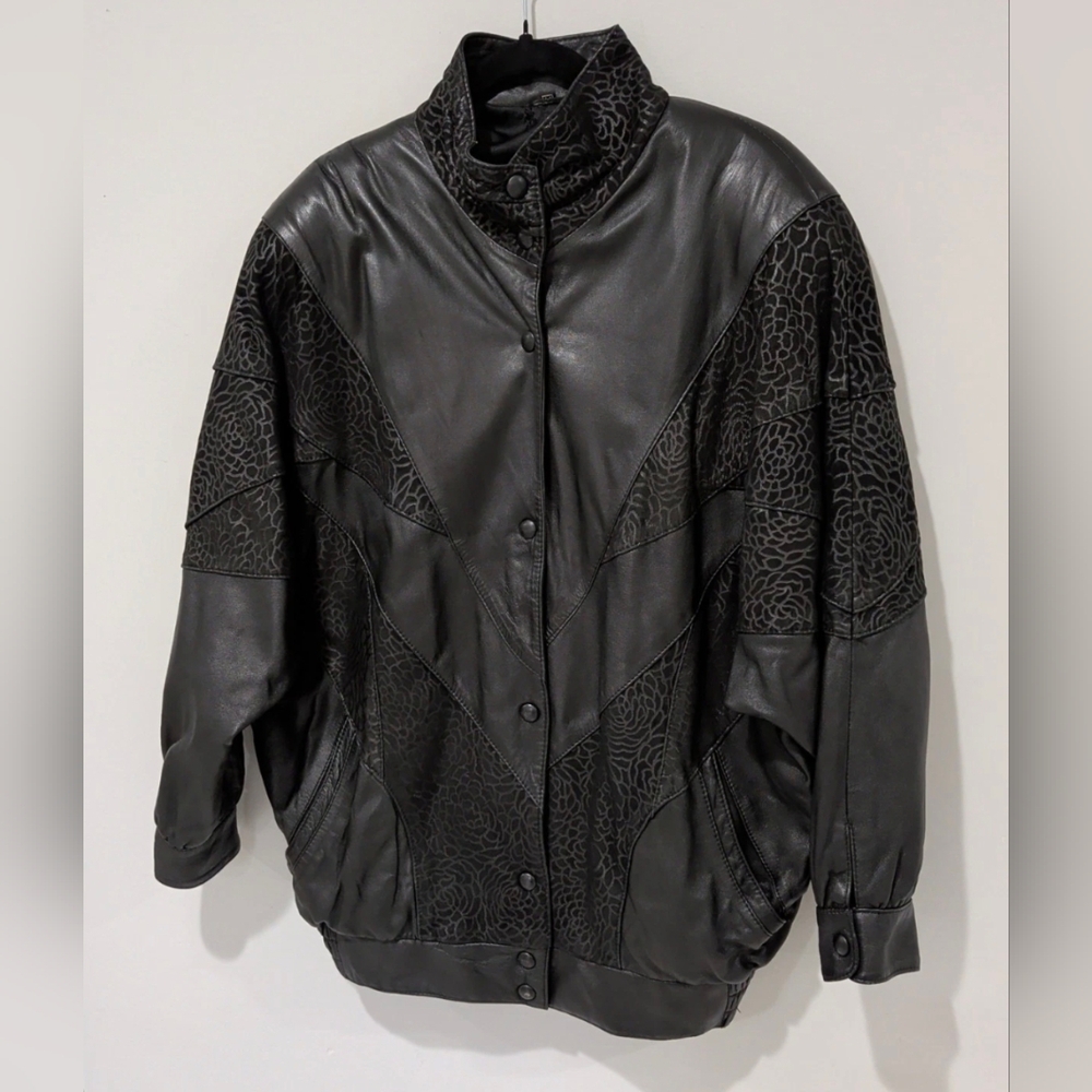 Vtg Black Lamb Leather Bomber Jacket Etched Panels High Collar M Oversized Snap